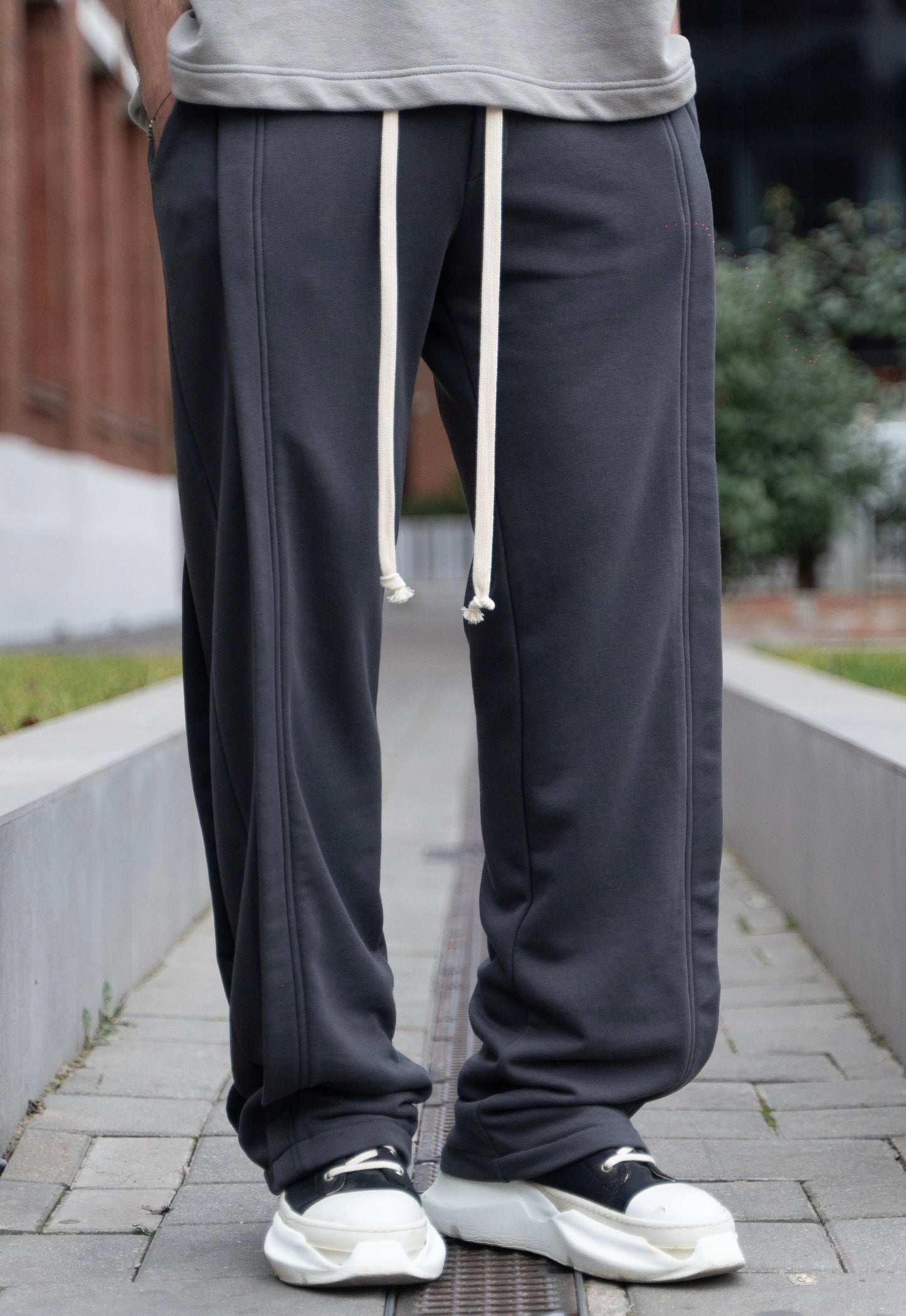 FERE STUDIOS PANTS BREATHABLE BAGGY LOOSE FIT IN GRAY ANTHRACITE