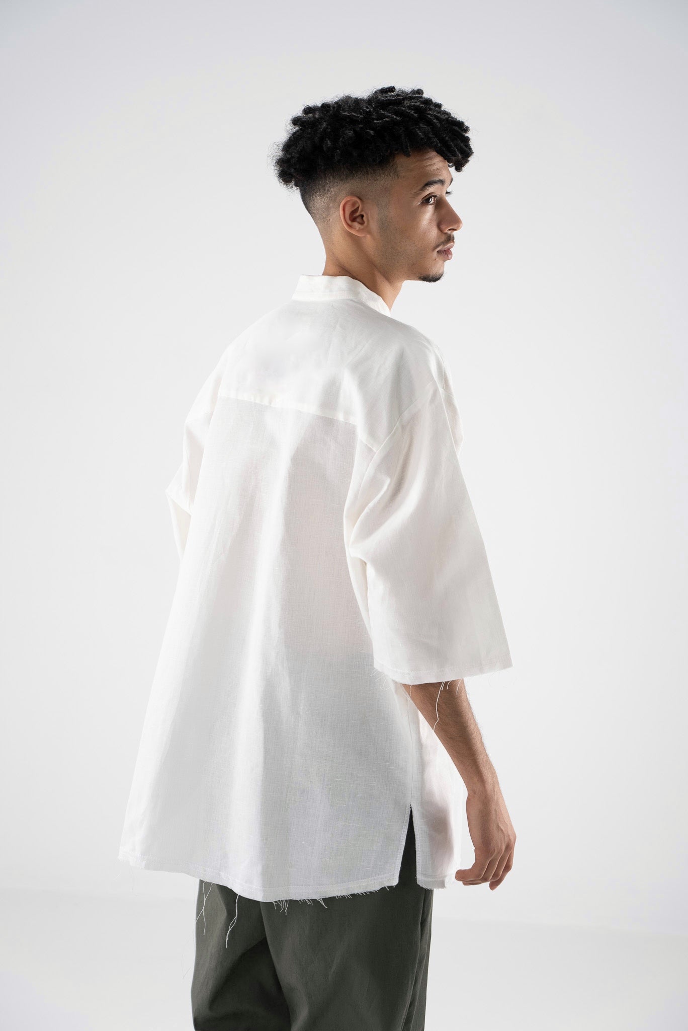 FERE STUDIOS LINEN SHIRT IN OFF WHITE