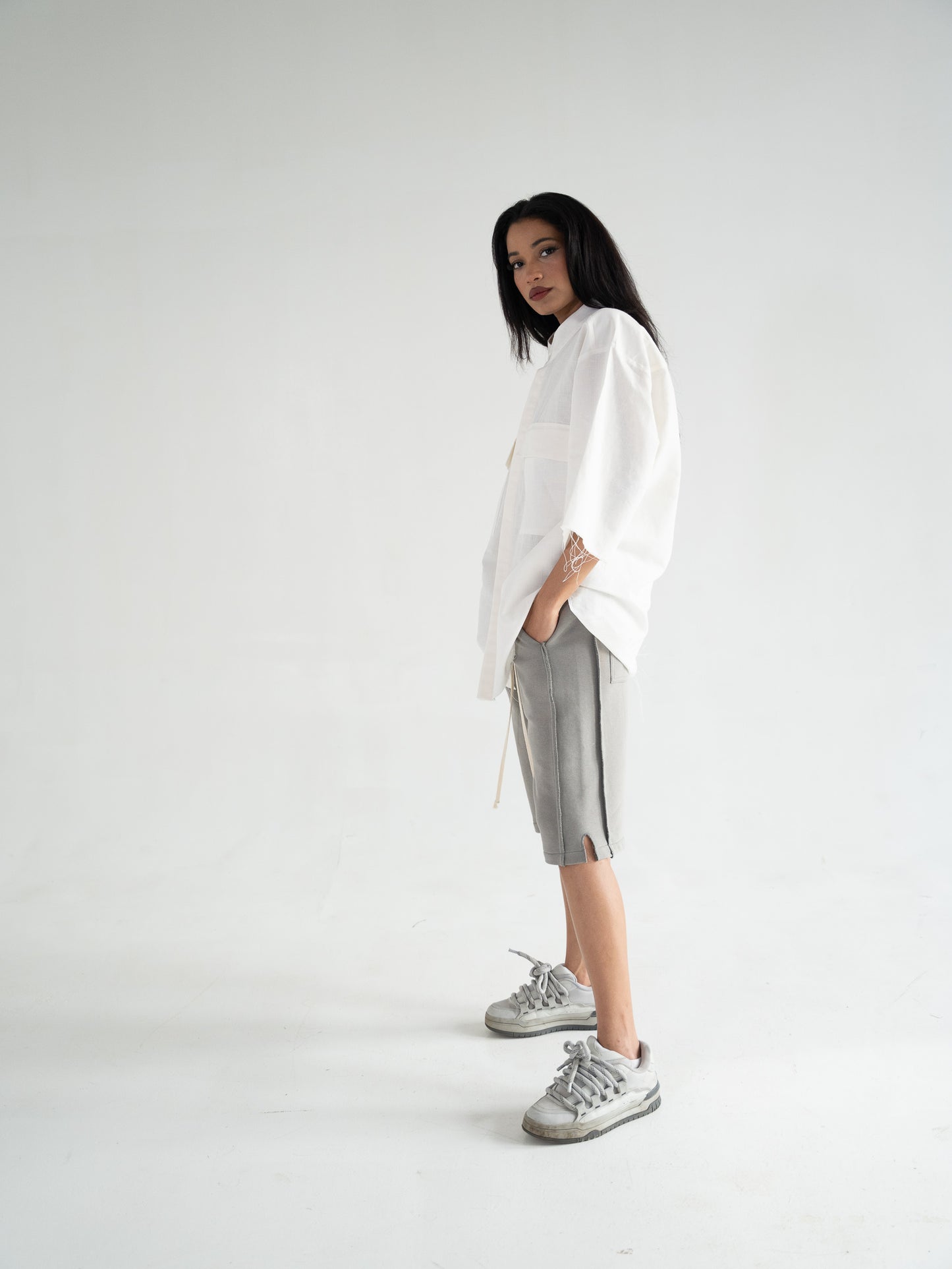 FERE STUDIOS LINEN SHIRT IN OFF WHITE