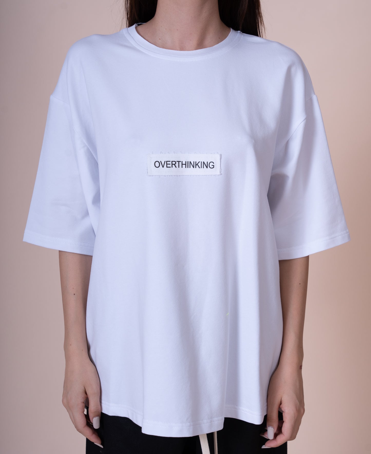 OVERTHINKING CLASIC OVERSIZED T-SHIRT