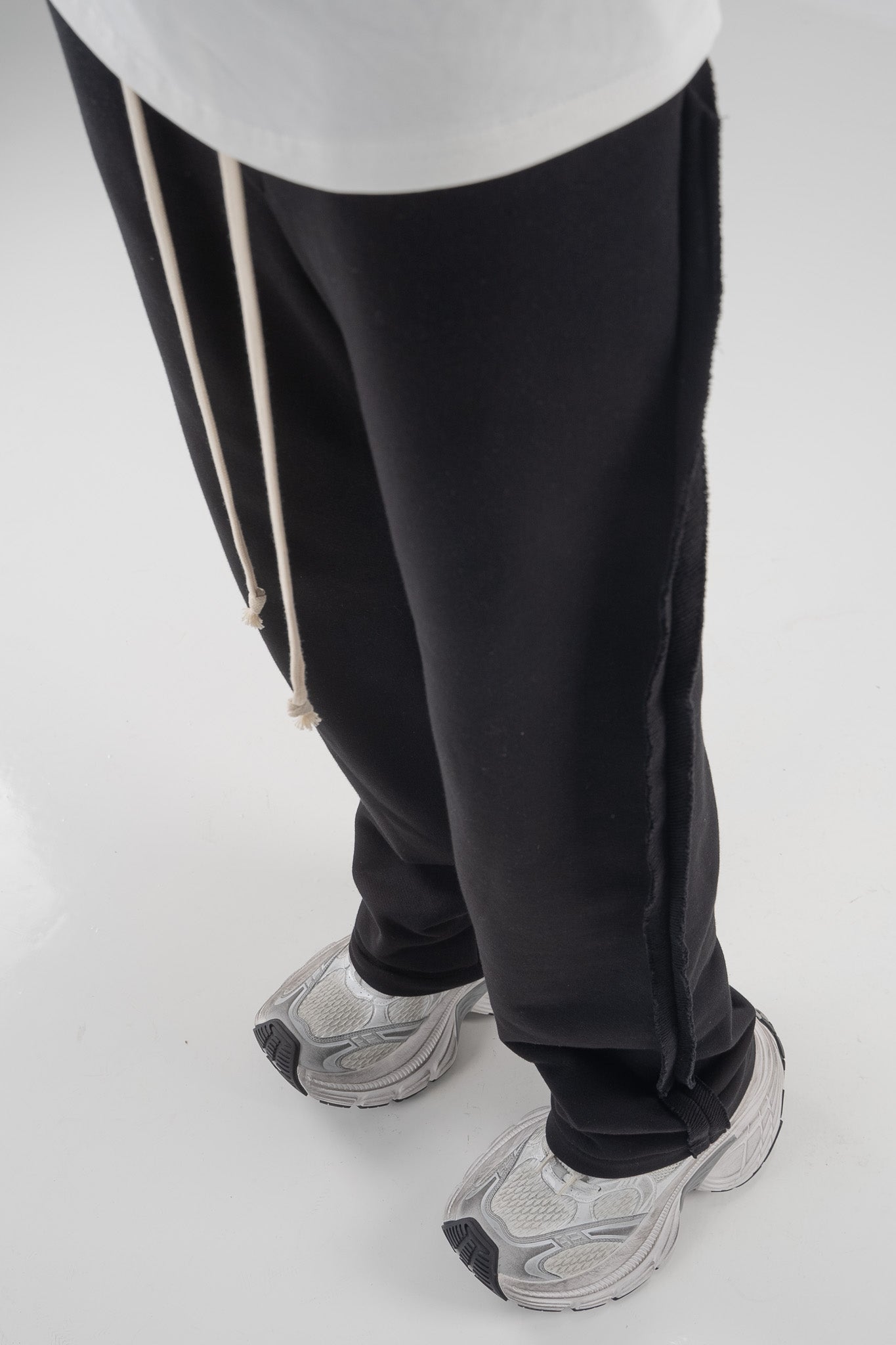 FERE STUDIOS PANTS BAGGY LOOSE FIT IN BLACK