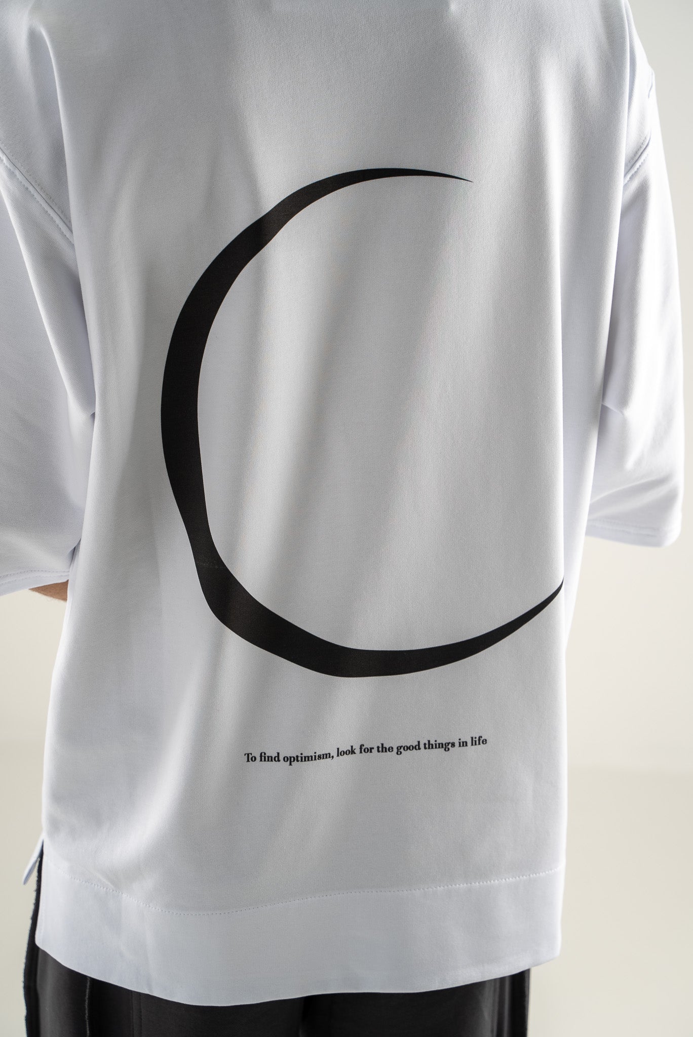 FERE STUDIOS T-SHIRT 'THE MOON"