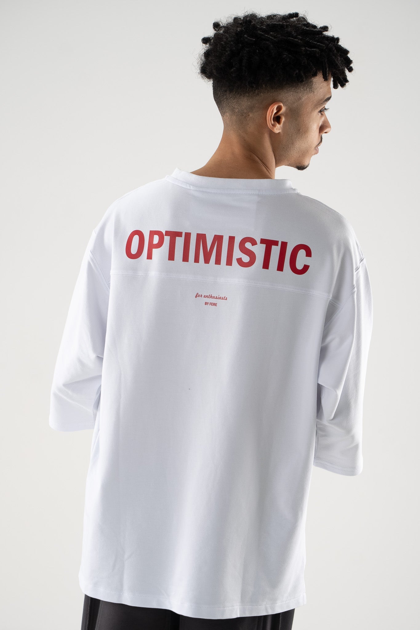 FERE STUDIOS T-SHIRT OVERSIZED "OPTIMISTIC"