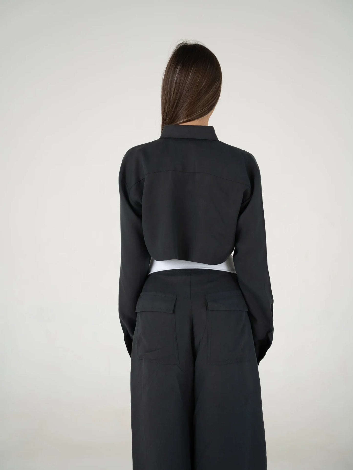 KATUO CROP SUITE IN GRAY