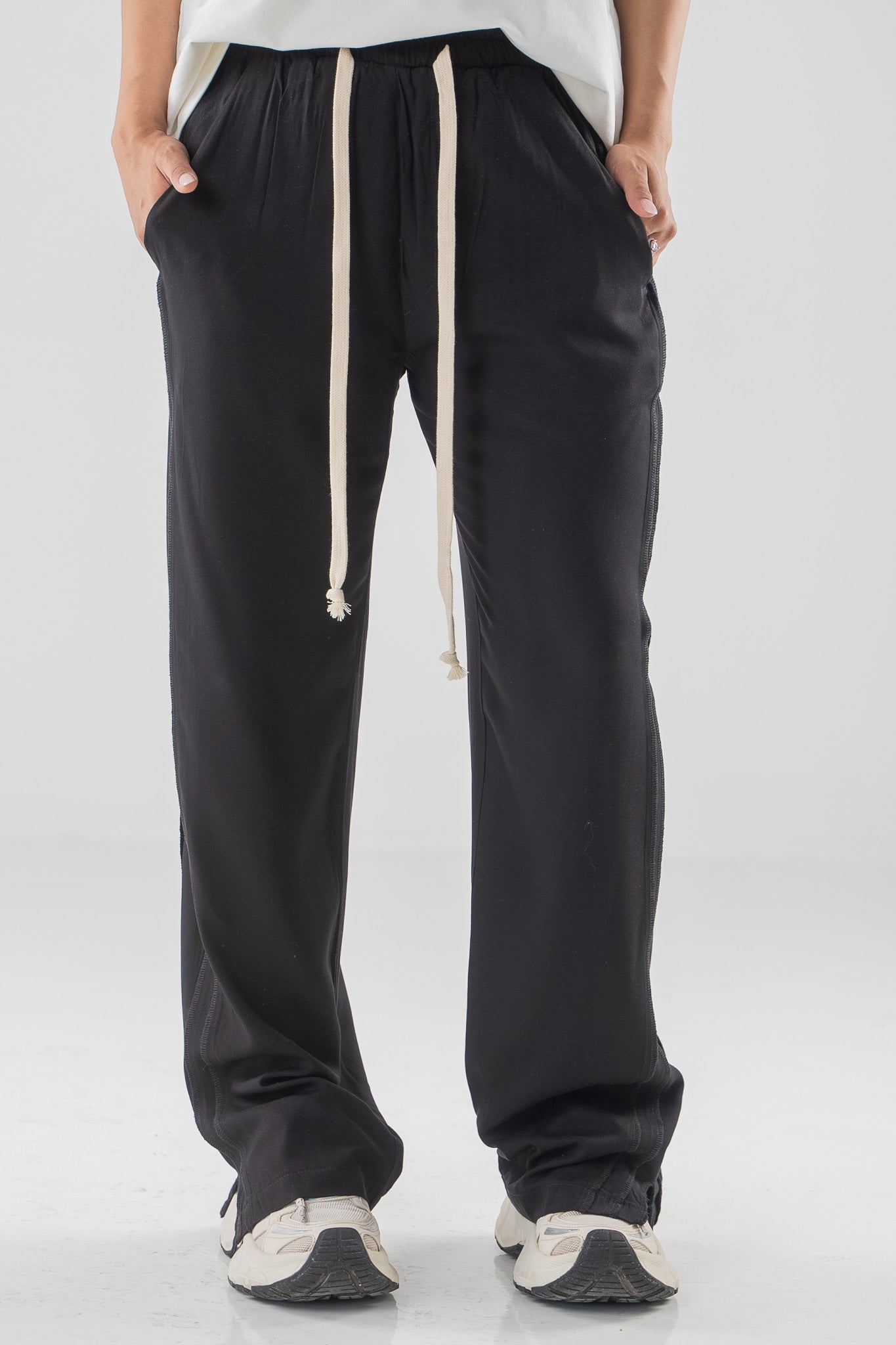 FERE STUDIOS PANTS BAGGY DOUBLE LANE IN BLACK