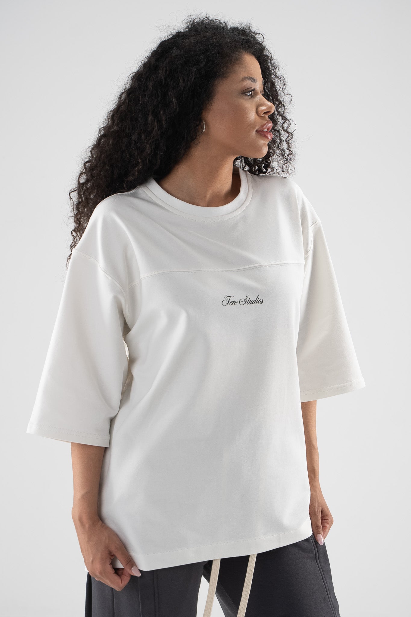 FERE STUDIOS T-SHIRT PALM IN OFF WHITE