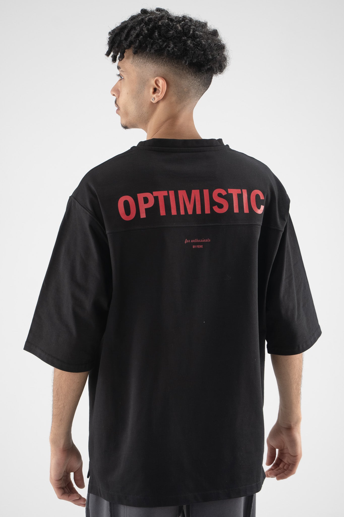 FERE STUDIOS T-SHIRT "OPTIMISTIC"