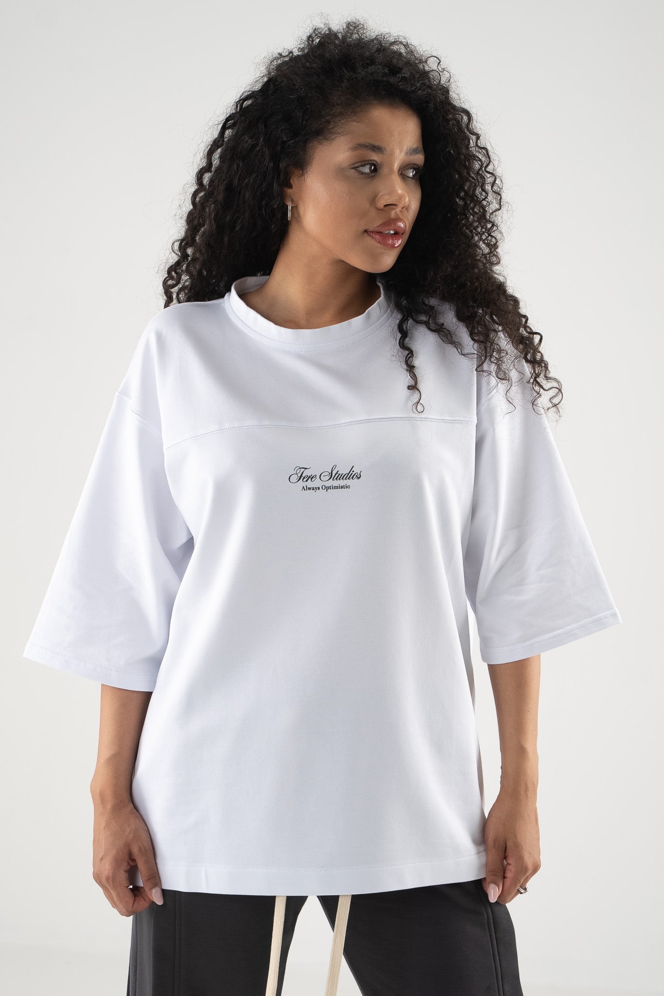 FERE STUDIOS T-SHIRT 'THE MOON"
