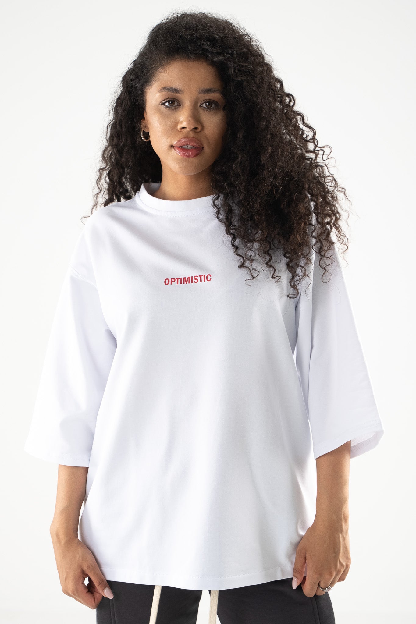 FERE STUDIOS T-SHIRT OVERSIZED "OPTIMISTIC"