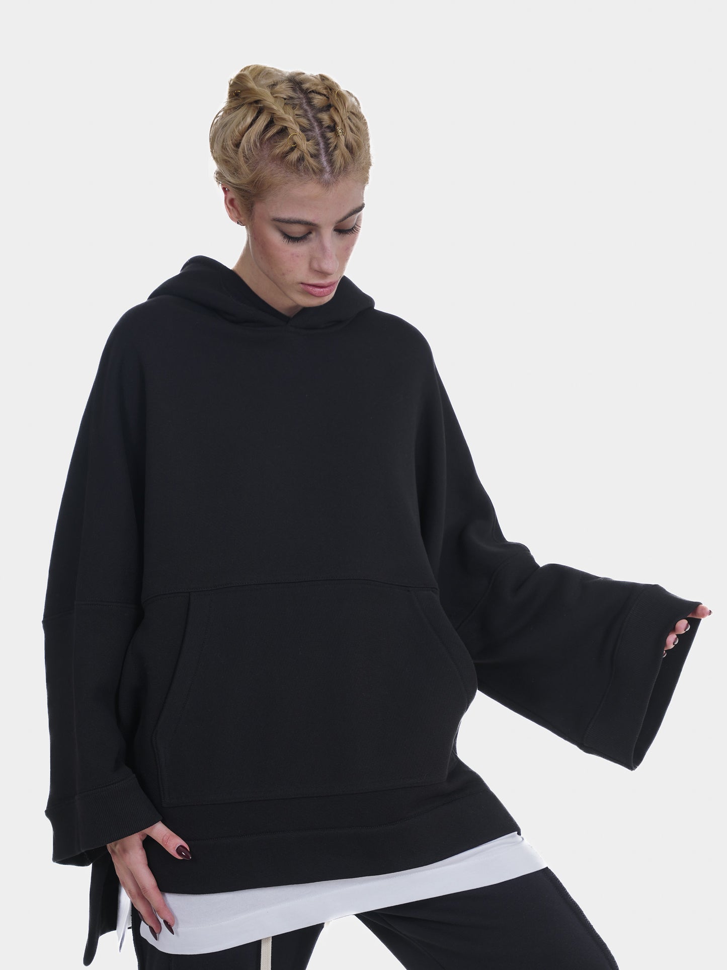 FERE STUDIOS PONCHO HOODIE PURE COTTON IN BLACK