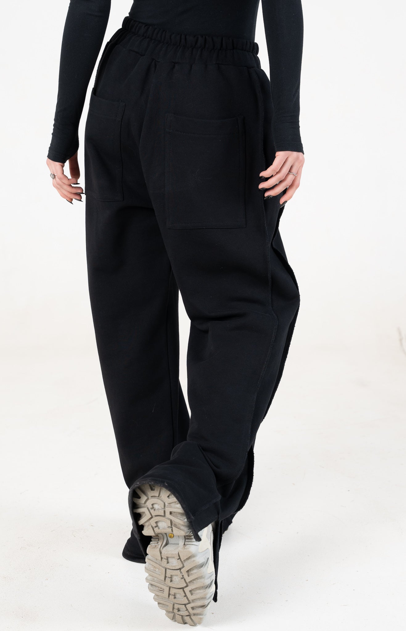 FERE STUDIOS PANTS BAGGY LOOSE FIT IN BLACK