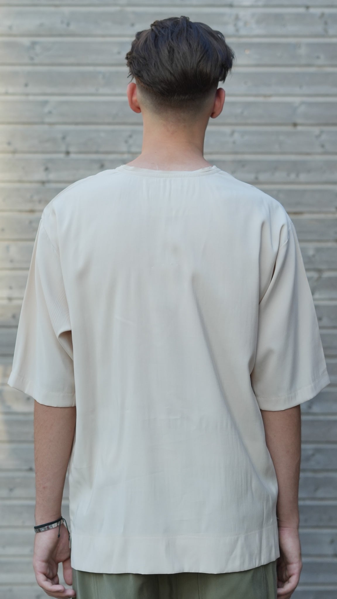 FERE STUDIOS T-SHIRT IN TENCEL BEIGE