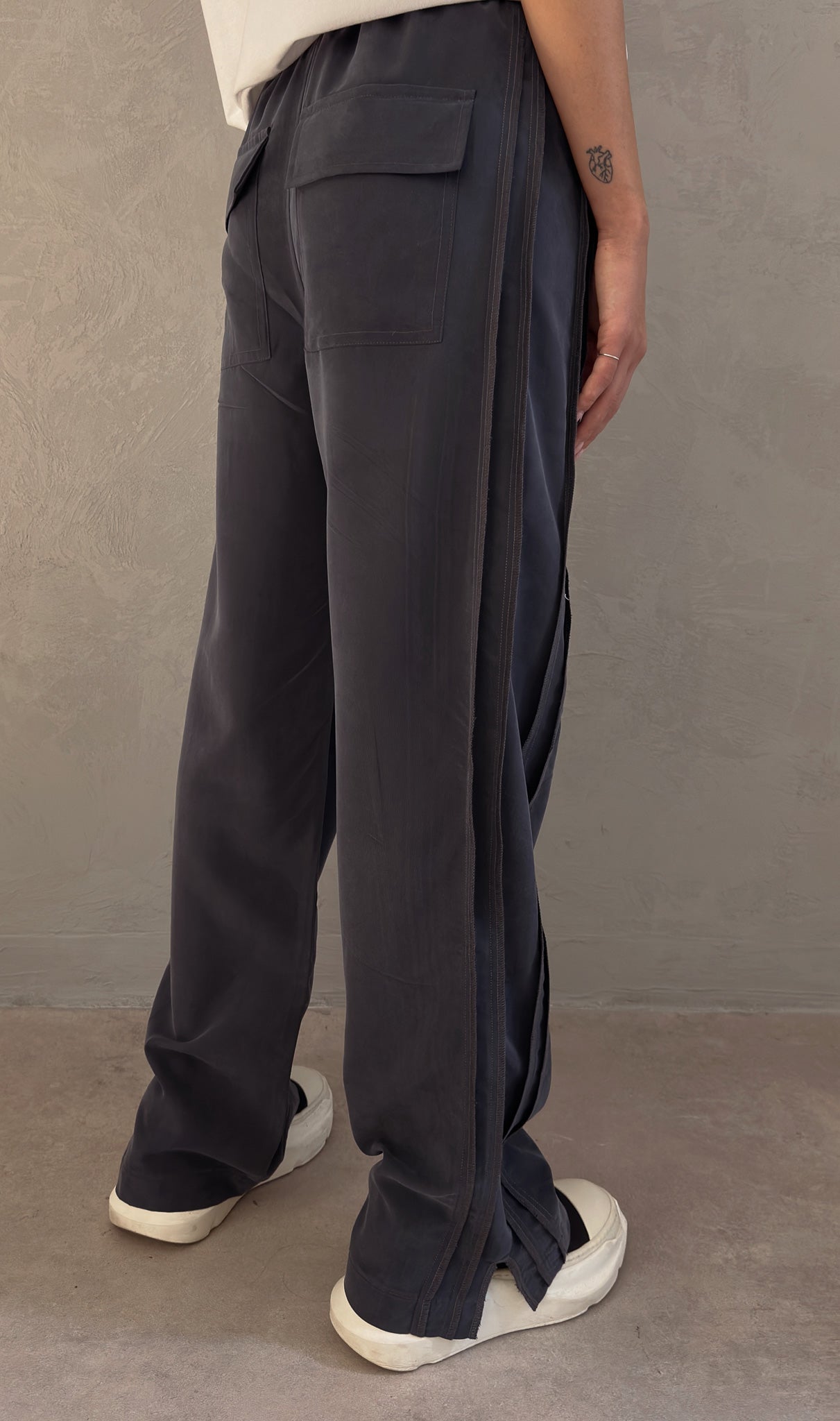 FERE STUDIOS PANTS BAGGY DOUBLE LANE IN GREY ANTHRACITE
