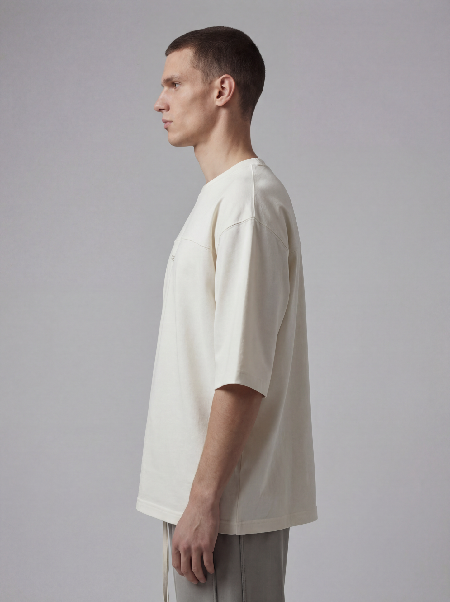 FS EMBROIDERED LOGO T-SHIRT