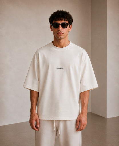 difFEREnt Minimal Oversized T-Shirt