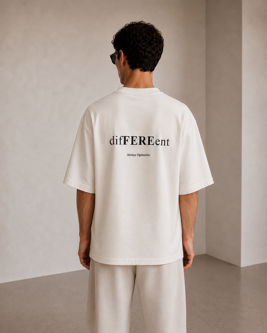 difFEREnt Minimal Oversized T-Shirt