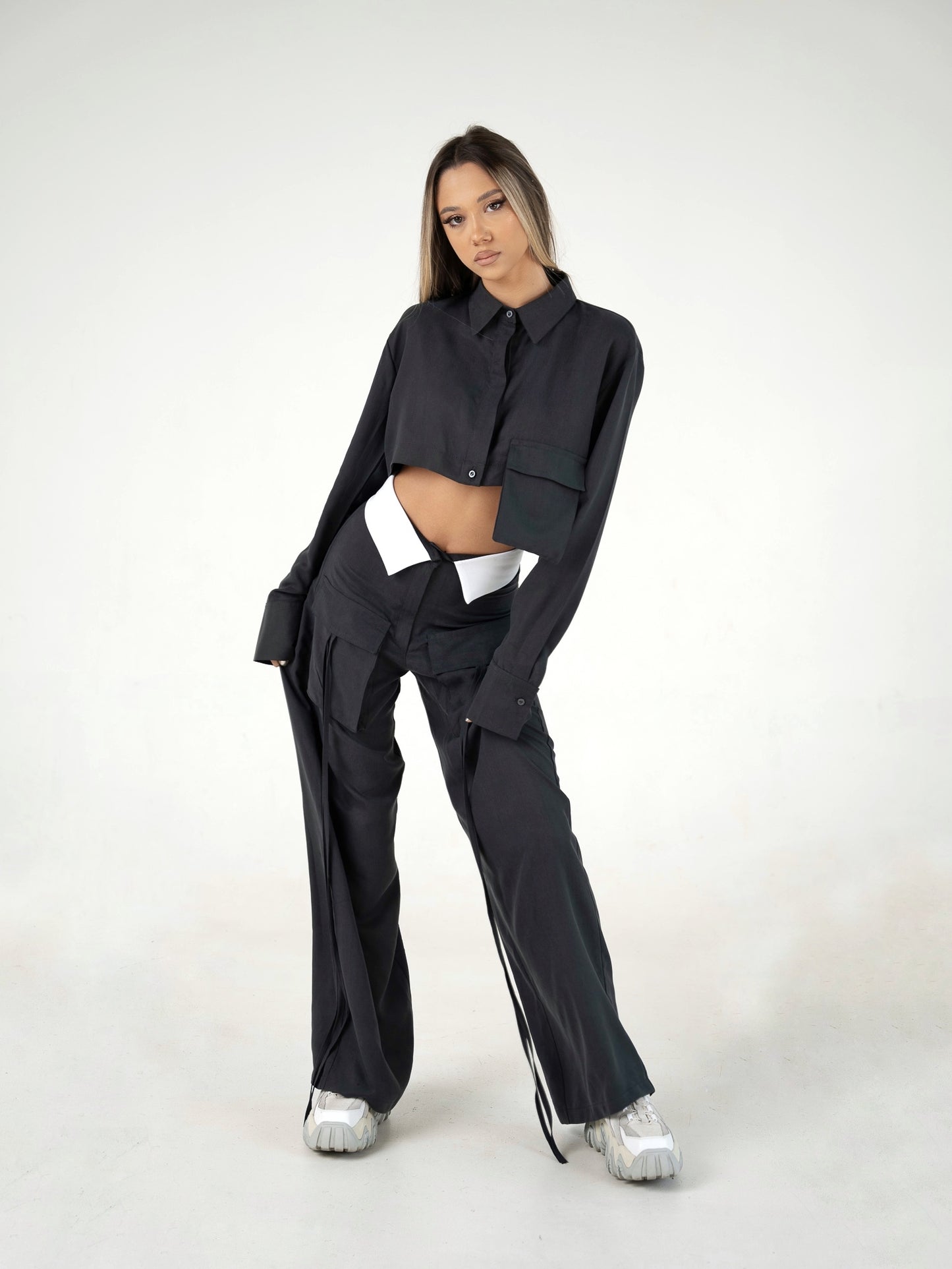 KATUO CROP SUITE IN GRAY
