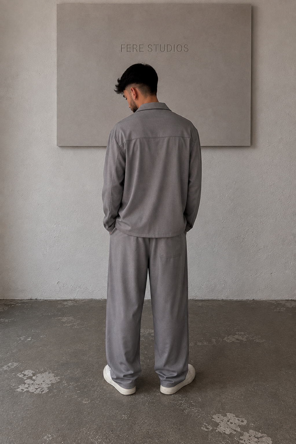 Tailored Stofa Set in Grey