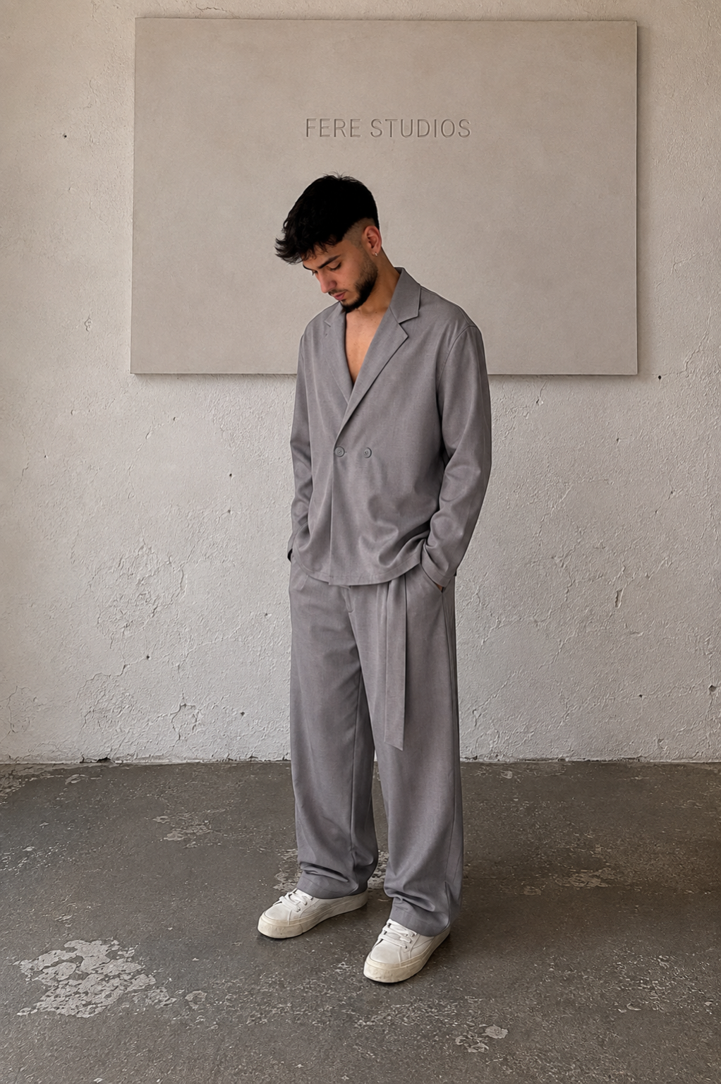 Tailored Stofa Set in Grey