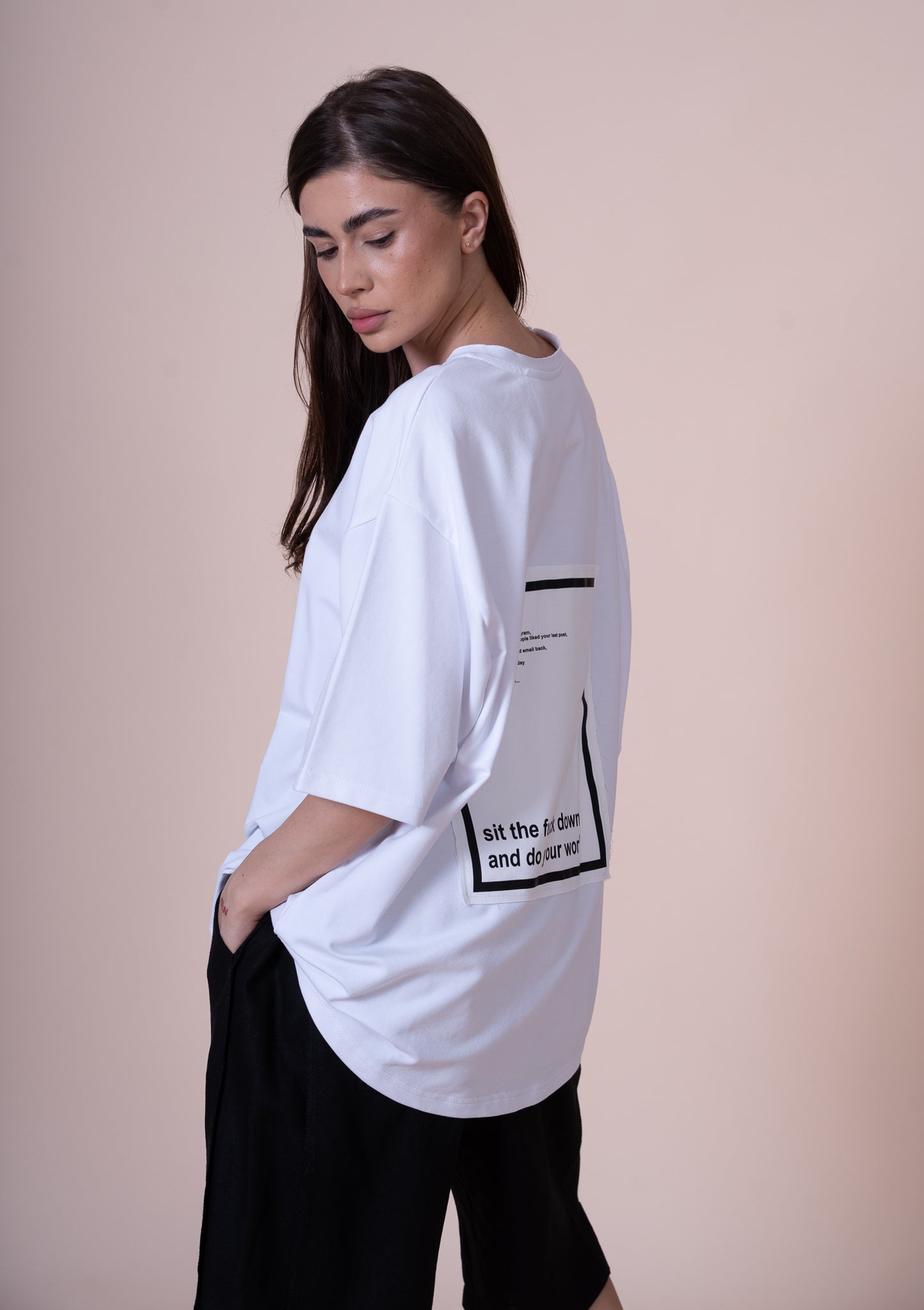 OVERTHINKING CLASIC OVERSIZED T-SHIRT