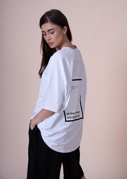 OVERTHINKING CLASIC OVERSIZED T-SHIRT