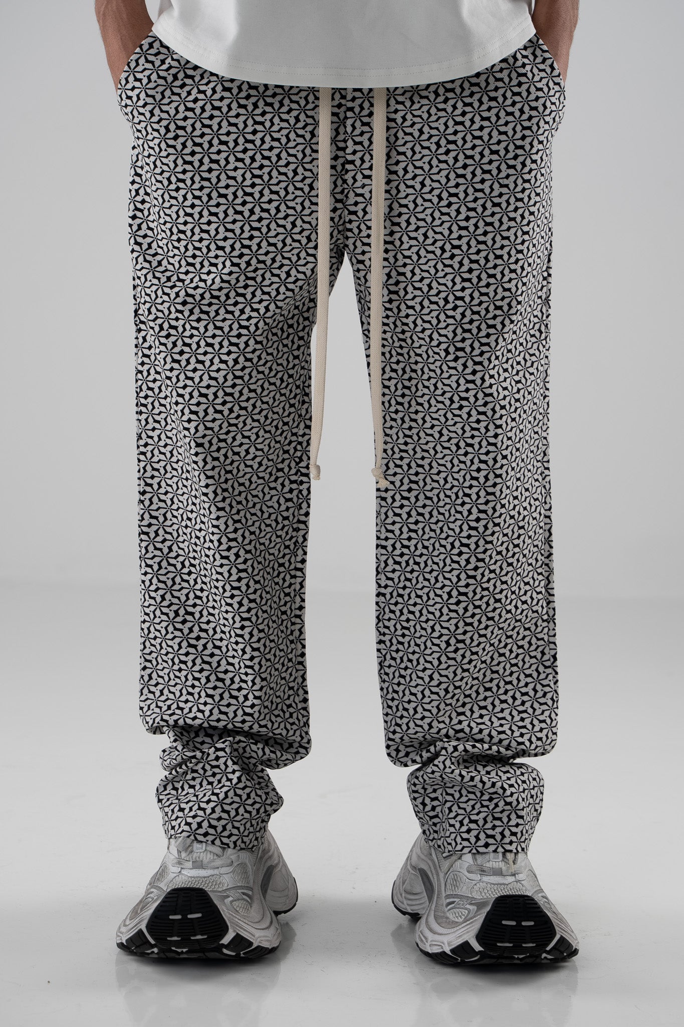 FERE STUDIOS PANTS MINIMAL PRINT