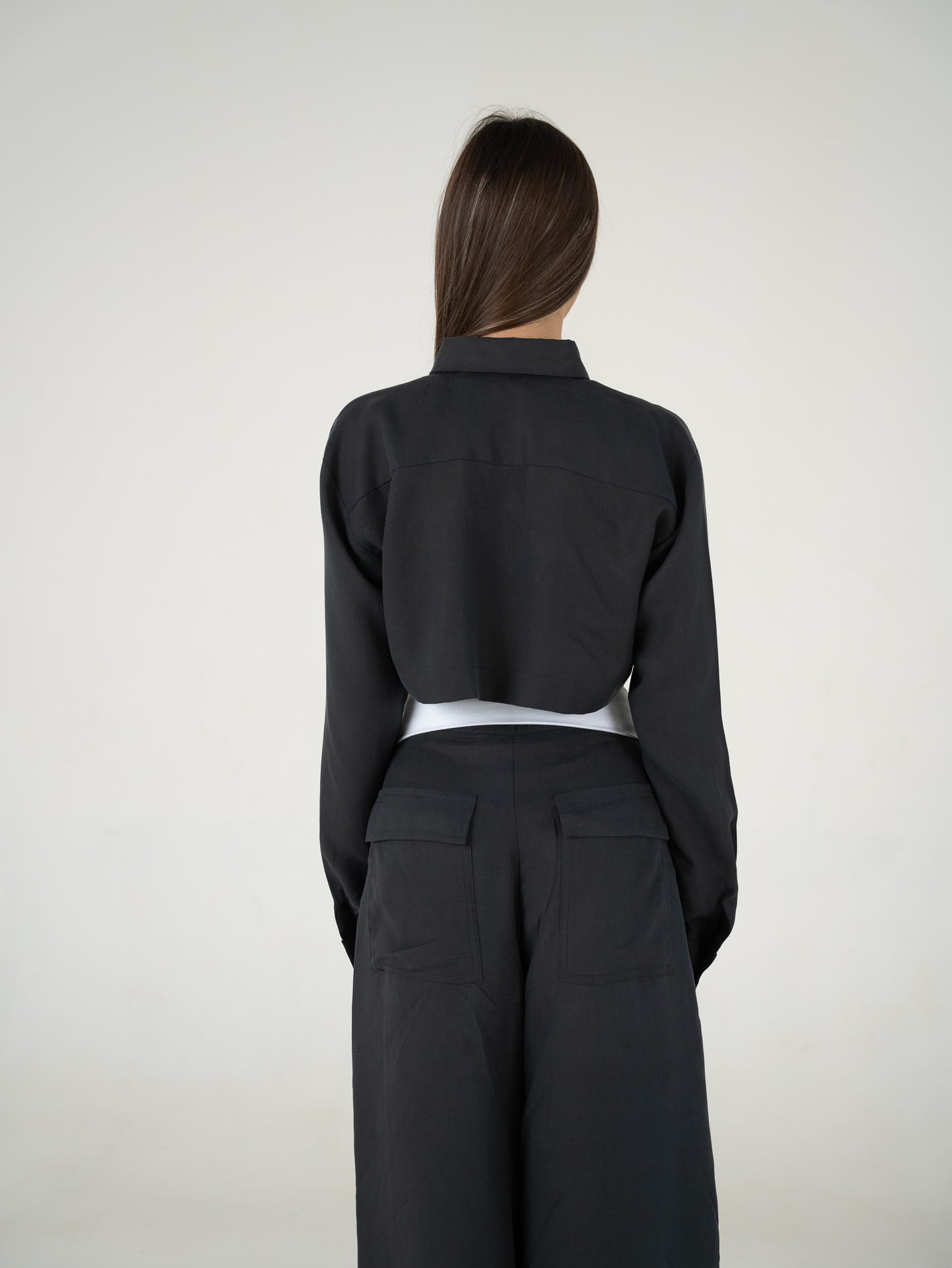 KATUO CROP SUITE IN GRAY