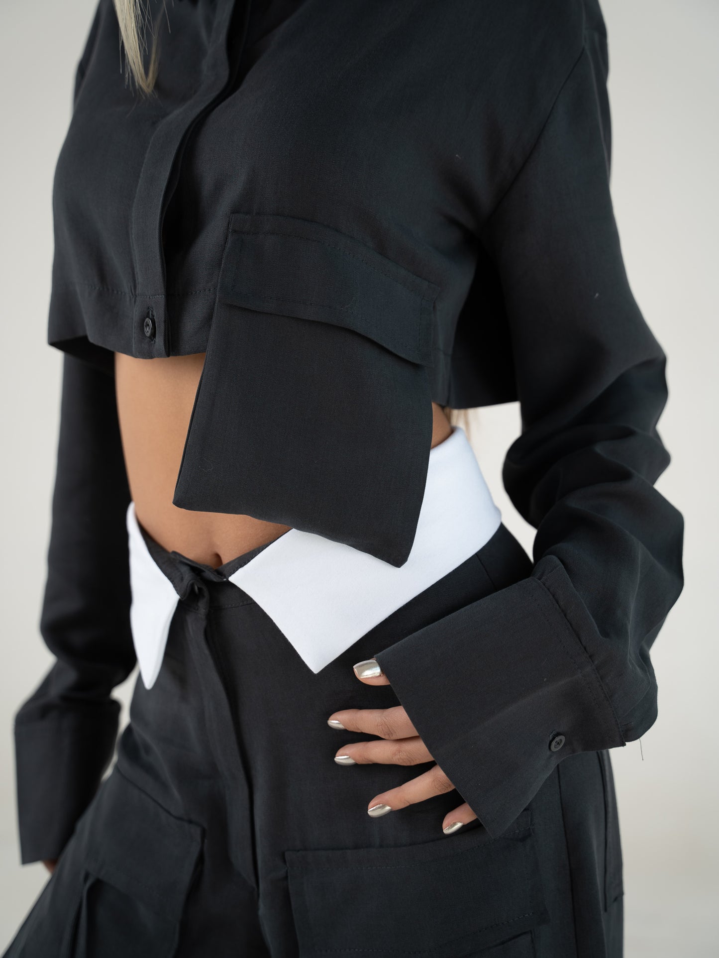 KATUO CROP SUITE IN GRAY