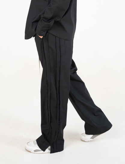 FERE STUDIOS SET IN BLACK