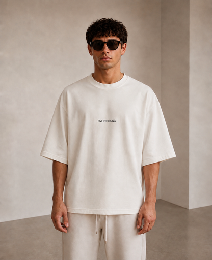 OVERTHINKING CLASIC OVERSIZED T-SHIRT