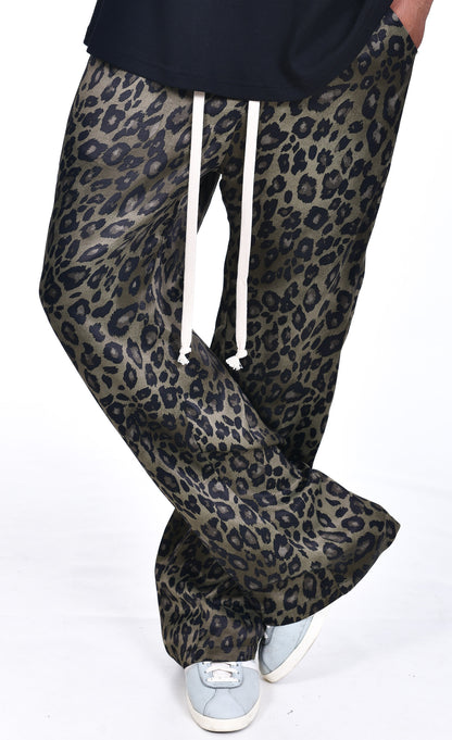 FERE STUDIOS PANTS BAGGY CHINO TROUSERS IN LEO PRINT