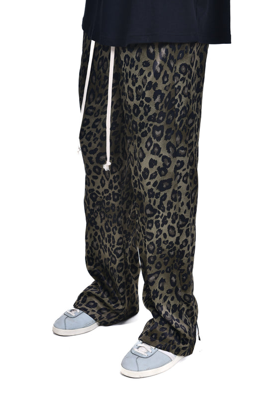 FERE STUDIOS PANTS BAGGY CHINO TROUSERS IN LEO PRINT