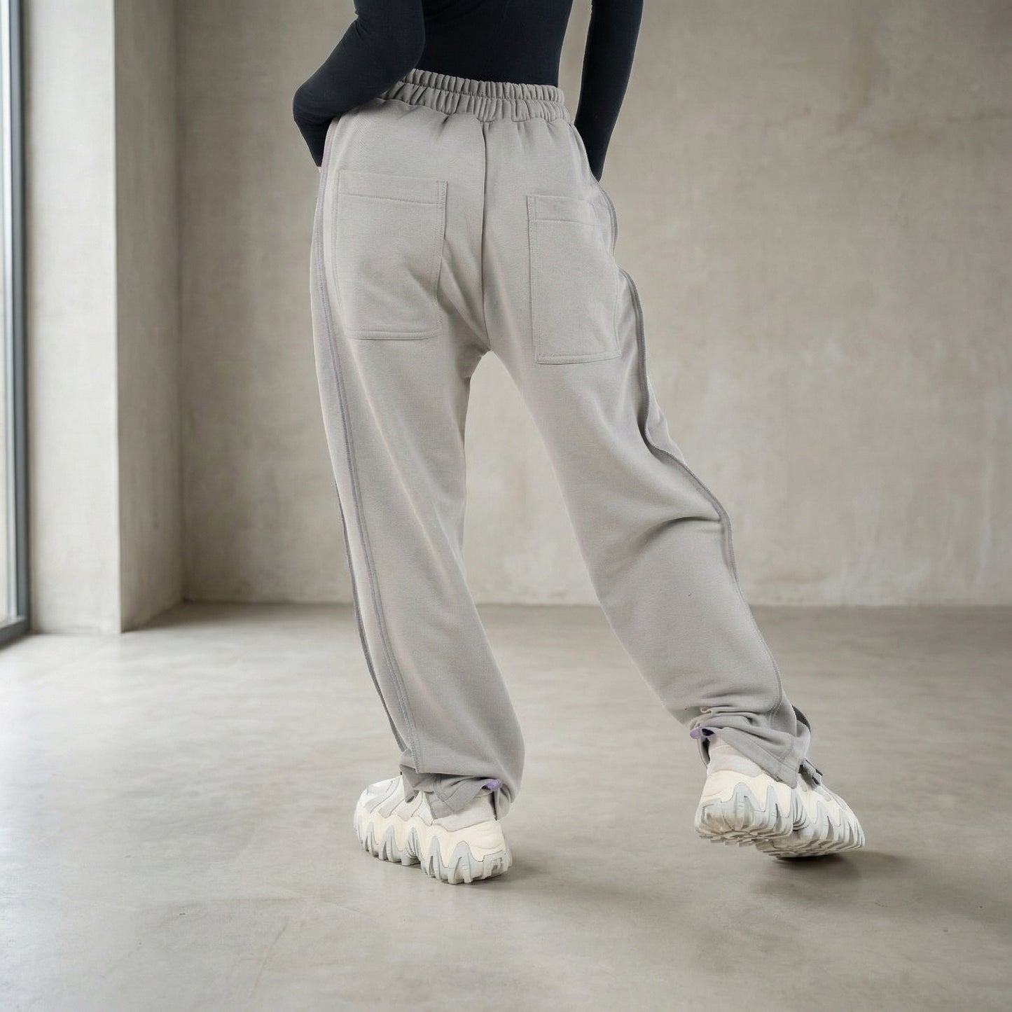 FS SWEATPANTS IN GREY