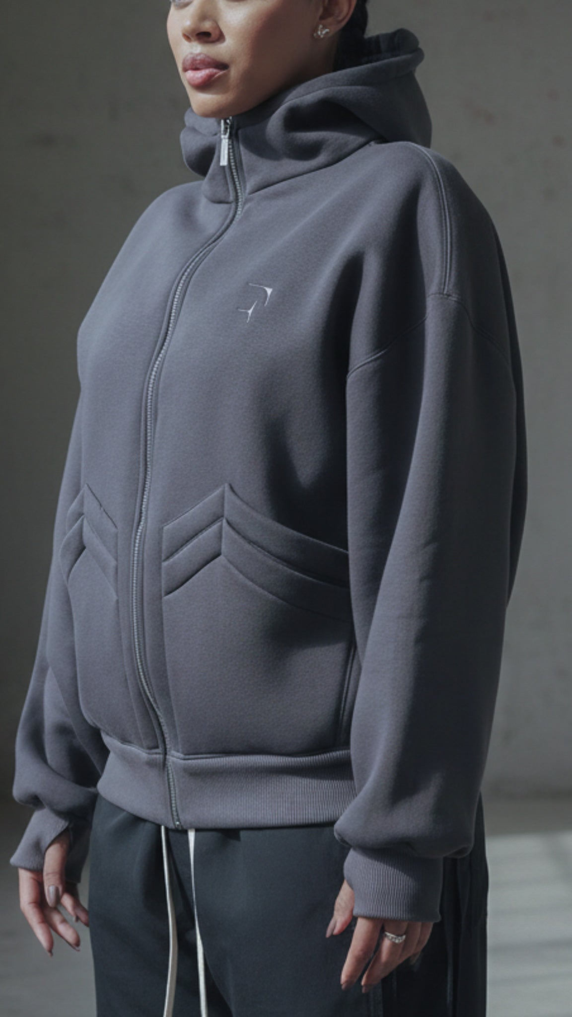 HEAVY ZIPPER  HOODIE IN GREY