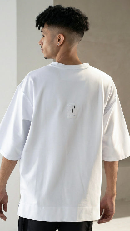FERE STUDIOS T-SHIRT OVERSIZED IN WHITE