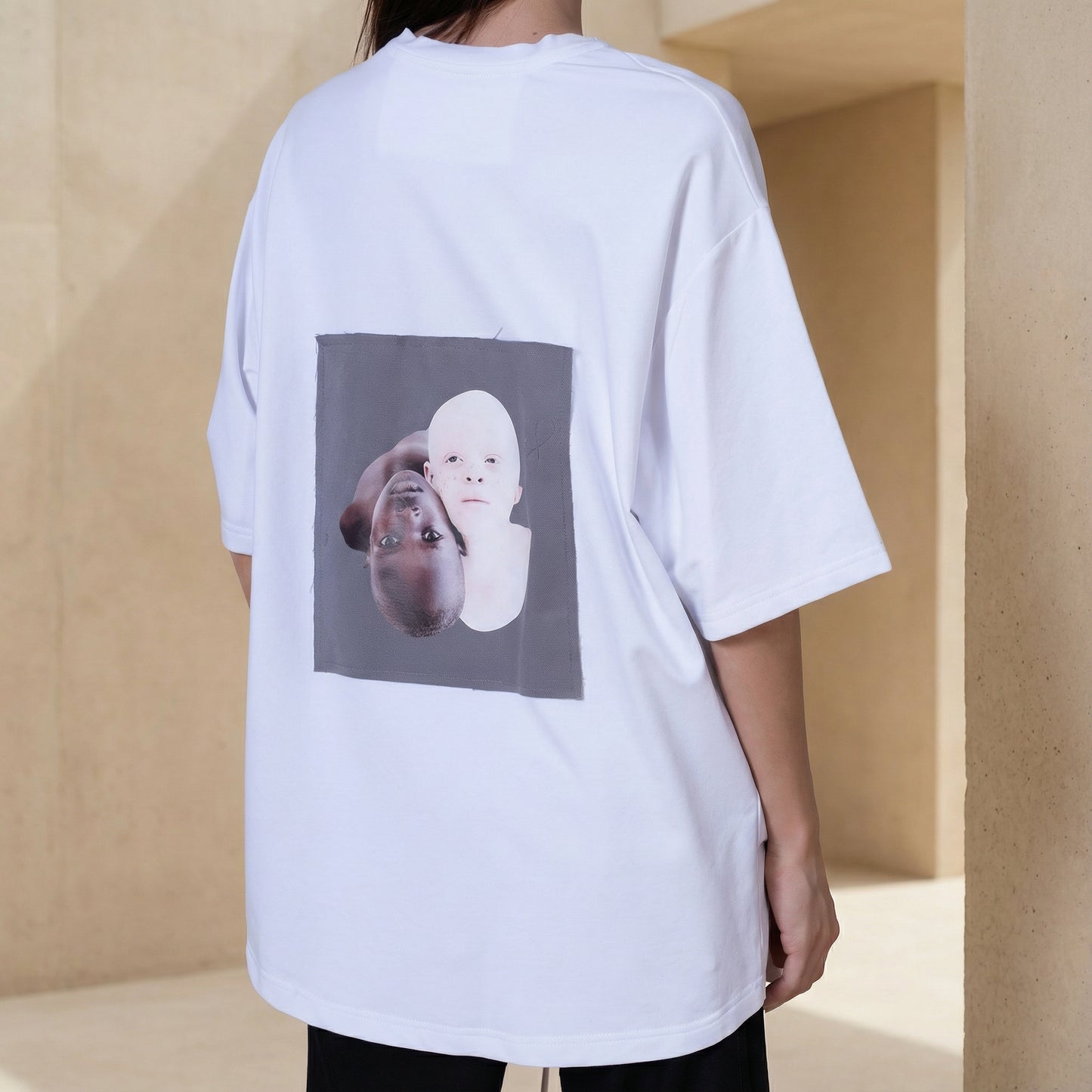 NO DIFFERENCE CLASIC OVERSIZED T-SHIRT