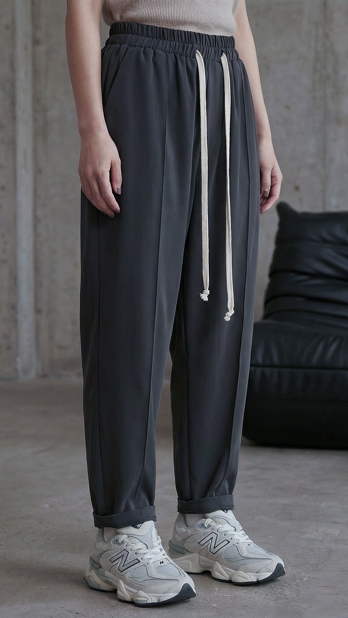 FERE STUDIOS TENCEL PANTS REGULAR FIT IN BLACK