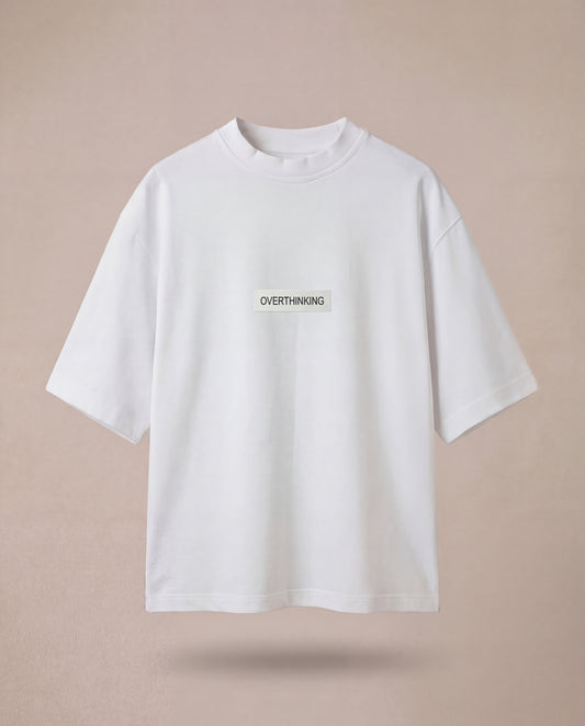 OVERTHINKING CLASIC OVERSIZED T-SHIRT