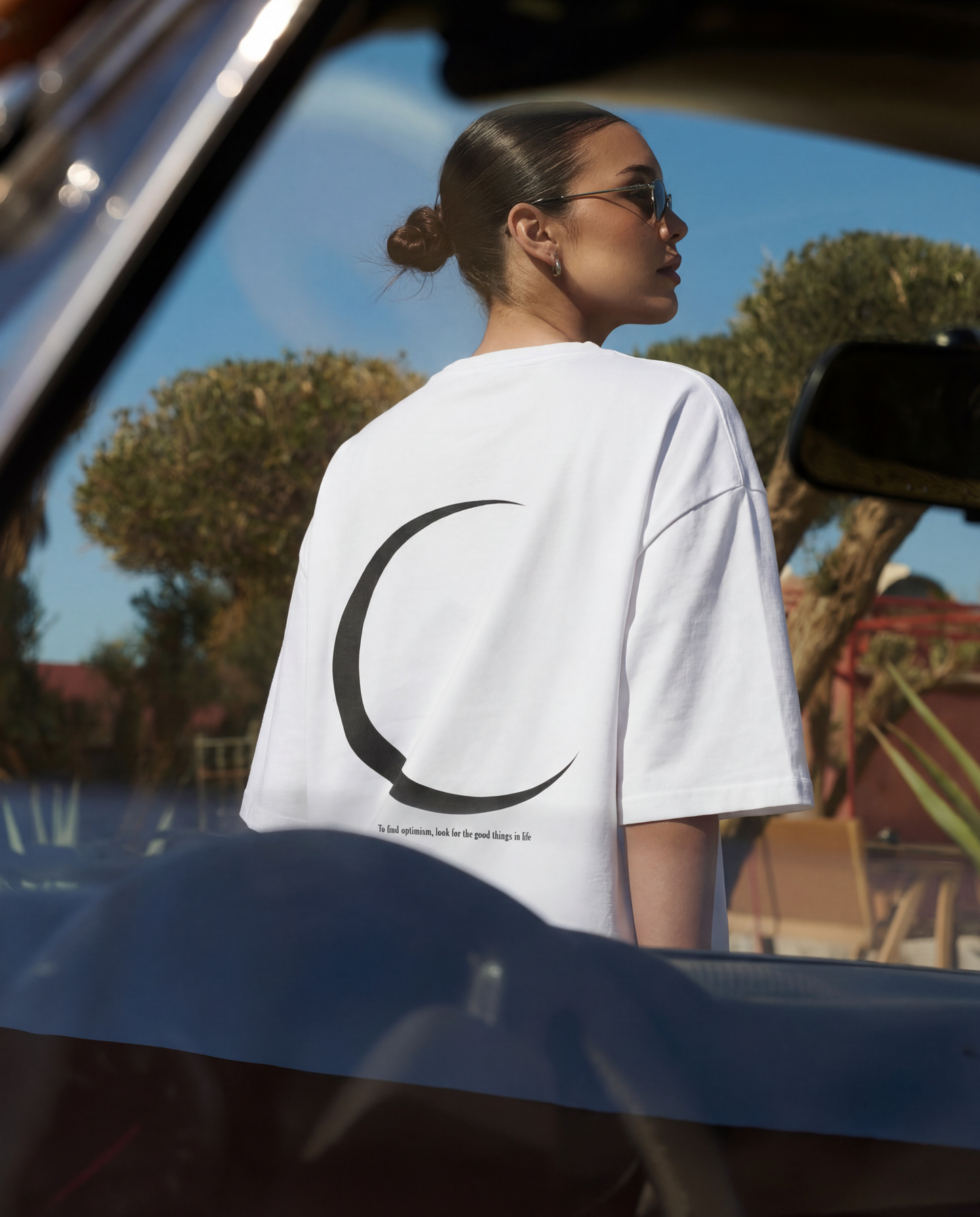 FERE STUDIOS T-SHIRT 'THE MOON"